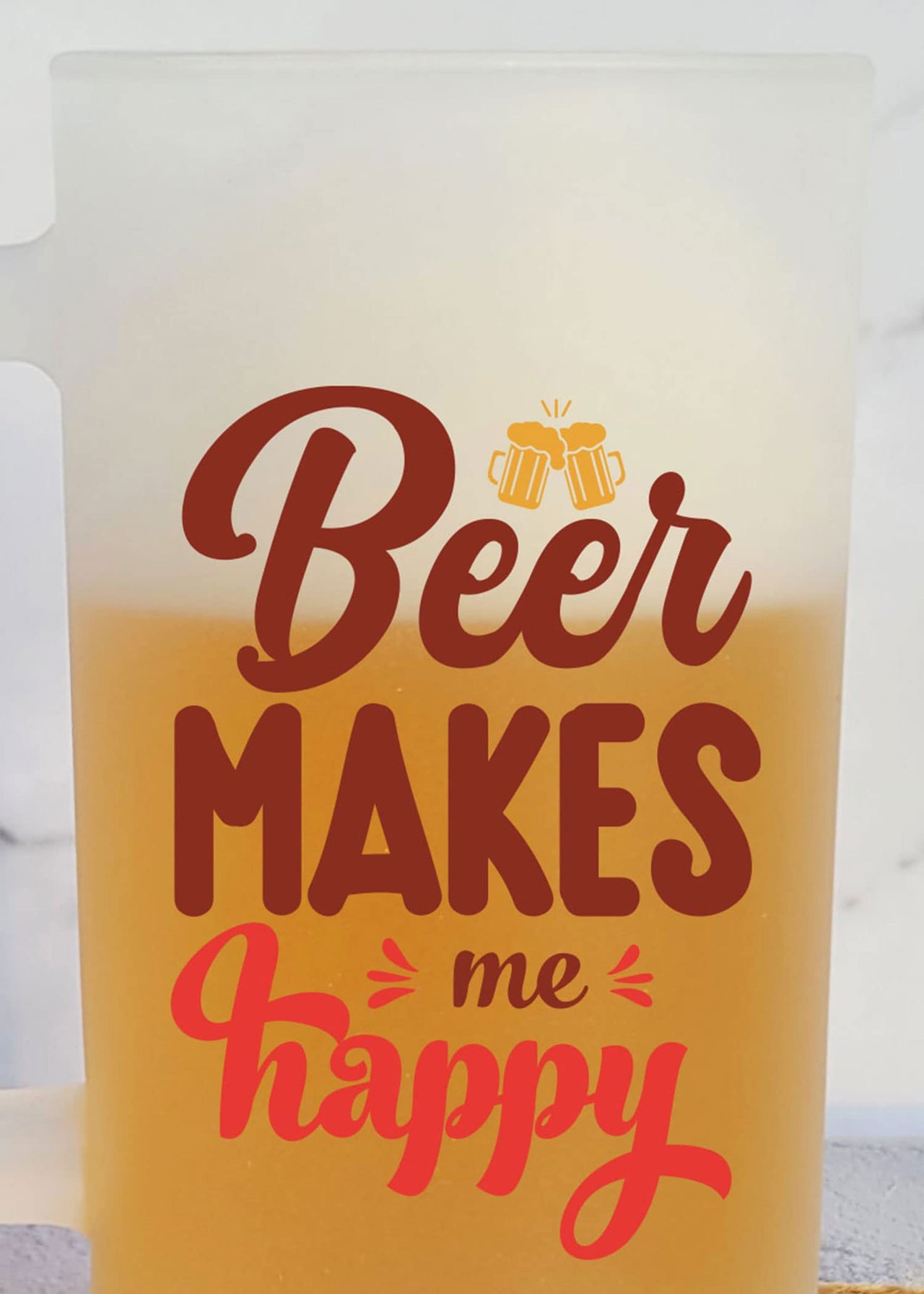 the pink magnet Beer Makes Me Happy - Frosted Beer Mug