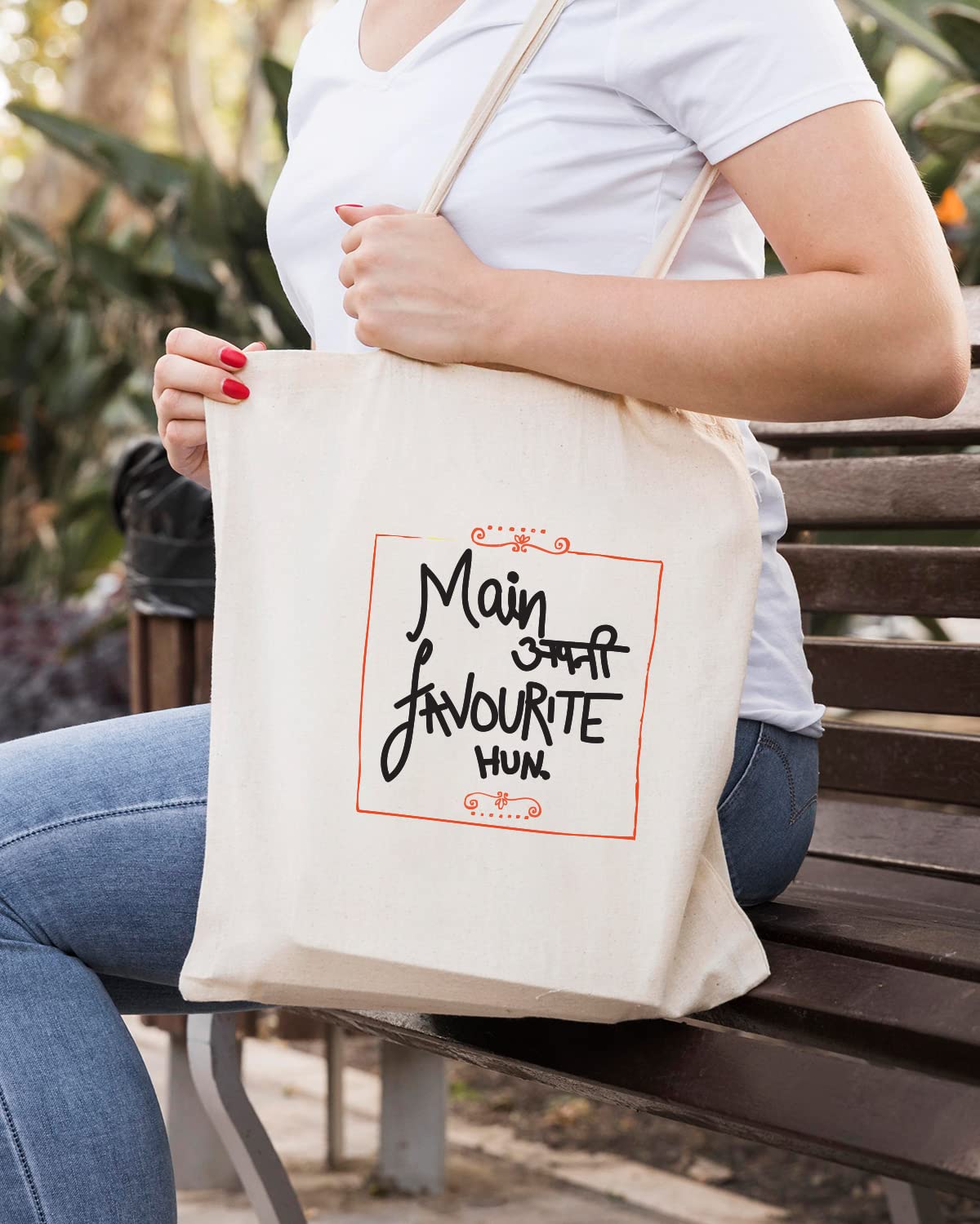 The Pink Magnet Main Apni Favourite Hun Tote Bag - Canvas Tote Bag for Women | Printed Multipurpose Cotton Bags | Cute Hand Bag for Girls | Best for College, Travel, Grocery | Reusable Shopping Bag | Eco-Friendly Tote Bag